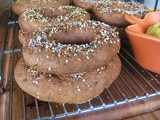 Whole Wheat Vegan Pumpkin Bagels