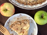 Apple cream pie with oatmeal crust