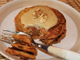 Carrot cake pancakes