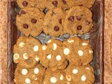 Chocolate chip pumpkin cookies