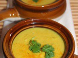 Coconut and turmeric cauliflower soup