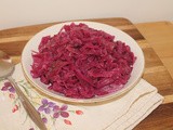 German sweet and sour red cabbage
