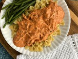 Slow cooker creamy chicken and tomato pasta sauce
