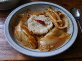 Chicoree asiatisch mit Reis, vegan