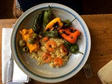 Pimientos,Couscous,Kürbiscreme,Pacific Prawns,pescetarisch