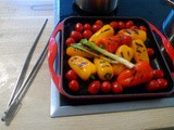 Spinatnudeln,Tomatensugo, Grillpaprika,Pflücksalat