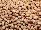 Health Benefits of Pistachios: a Nutrient-Packed Powerhouse
