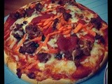 Cheesy Meat Pizza