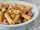 Elicoidali mantecati con cannolicchi e pecorino