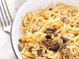 Gramigna salsiccia funghi e… un nonnulla di tartufo