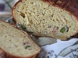 Plumcake fave, pancetta e pecorino