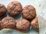 Dolcetti con albumi nocciole e cioccolato (senza glutine e senza latticini)