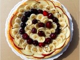 Torta di pasta sfoglia con crema pasticcera e frutta - ricetta senza latticini