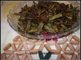 Payar Mezhukkupuratti / Long Beans Stir Fry