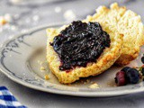 Easy 3 Ingredient Blueberry Jam Recipe: No Pectin