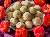 White sesame seeds(Ellu) Ladoos- Makar Sankaranti Special