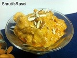 Badami Murg (Chicken in Almond Gravy)