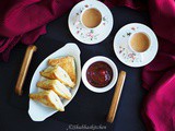 Vegetable Puffs (Puffs with spicy potato filling)