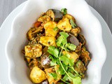 Aloo Baingan Recipe - Potato and Eggplant Curry - Punjabi Aloo Baingan Sabzi