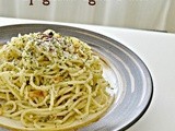 Spaghetti Aglio e Olio - Spaghetti with Garlic and Oil