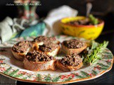Crostini neri toscani con patè di fegatini