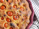 Focaccia pugliese