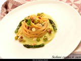 Linguine con asparagi, soppressa trevigiana e mandorle tostate