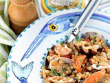 Minestra di fregula ai frutti di mare