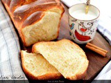 Pane sfogliato, con cannella e zucchero di canna