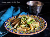 Pasta cacio e pepe con fave e asparagi