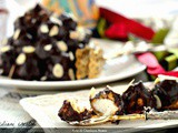 Profiteroles al cioccolato con crema chantilly