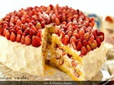 Torta con panna e fragoline di bosco