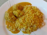 Boller i karry (Meatballs in Curry Sauce)