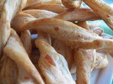 Garlic Twists #BakingBloggers