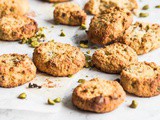 Apricot and pistache cookies – gluten free