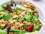 Lentil salad with roasted beetroot