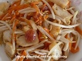 Stir-Fry Beans Sprout (Taugeh) with Chinese Sausage (Lap Cheong)