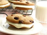 Carrot Cake Whoopie Pies