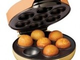 Save 40% off Cake Pop & Donut Hole Bakery