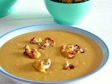 Curried lentil soup with cauliflower croutons