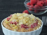 Raspberry cream crumble pie
