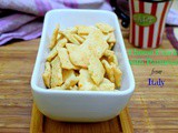 Cheese Crackers with Parmesan from Italy