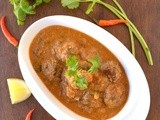 Kofta curry with baked meat balls