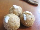 No cook - Oil/dairy free Peanut Jaggery ladoos