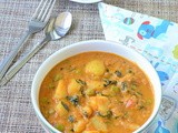 Aloo Methi Mutter Curry / Potato Peas Methi Curry