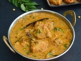 Chettinad Pakoda Kuzhambu / Pakoda Kuzhambu Recipe