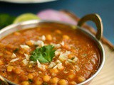 Chole Masala Recipe | Easy Chole Recipe | Channa Masala For Batura