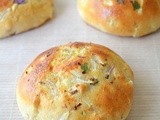 Onion Masala Buns / Onion Khara Buns