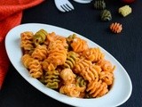 Pasta With Tomato Cream Sauce / Tri Color Pasta With Tomato Cream Sauce