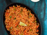 Tawa Pulao Recipe | Mumbai Tawa Pulao Recipe | Tawa Pulao - Popular Mumbai Street Food Recipe
